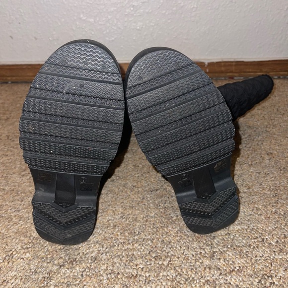 Dirty Laundry Faux Fur Boots Pinnacle Quilted/Black Rubber Tall Snow/Rain Boots. - Picture 4 of 7